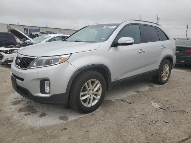 VIN 5XYKTCA6XFG612410 2015 KIA Sorento, LX no.1