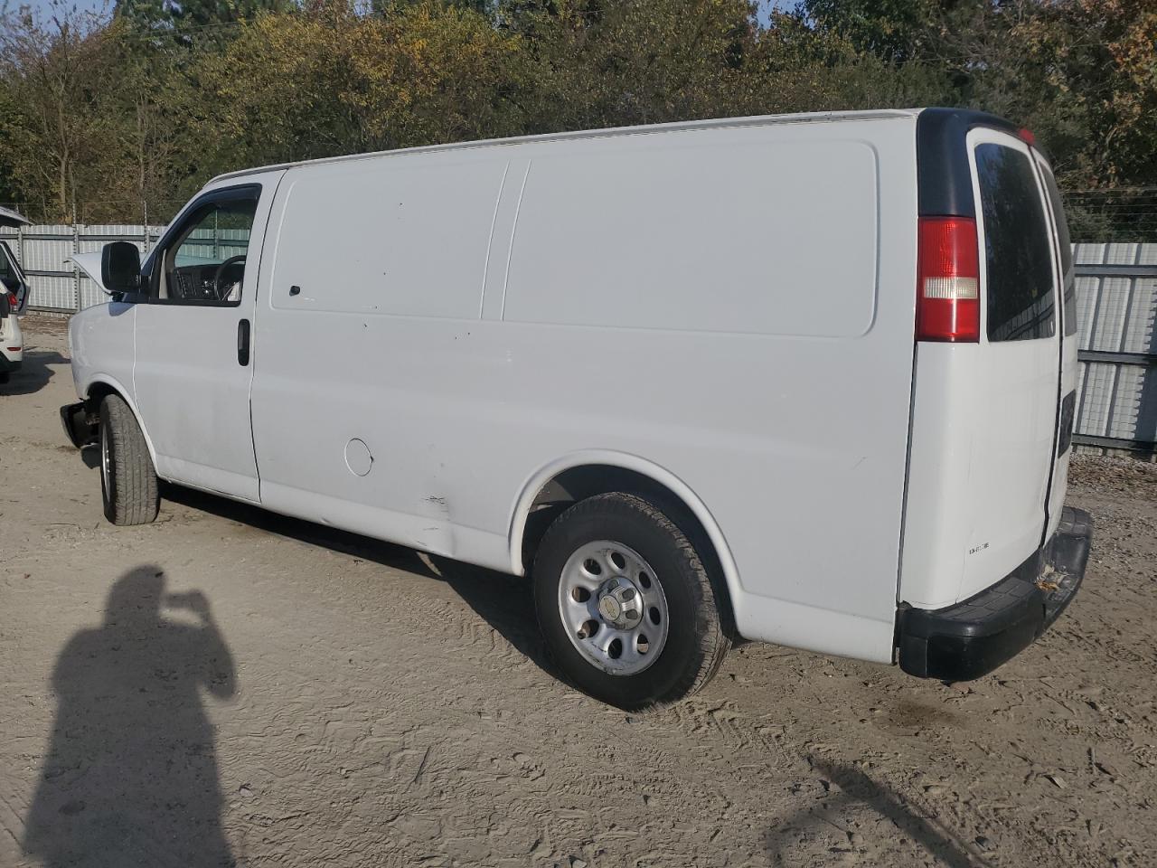 Lot #2986604286 2011 CHEVROLET EXPRESS G1