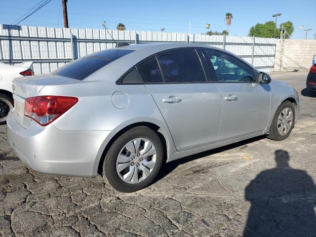 VIN 1G1PA5SG2F7195059 2015 Chevrolet Cruze, LS no.3