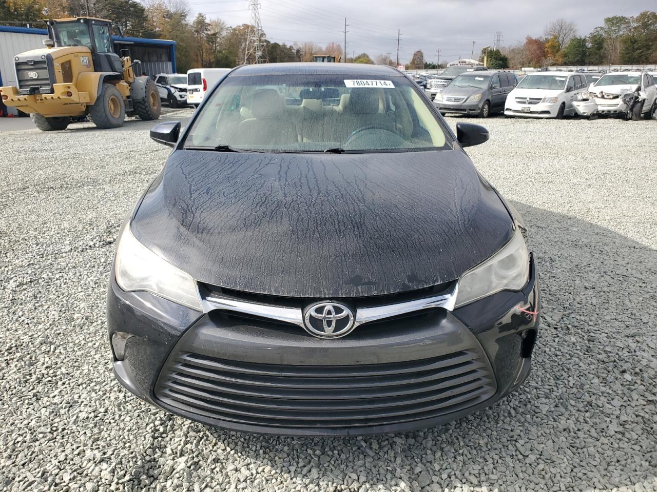 Lot #2961803956 2015 TOYOTA CAMRY LE