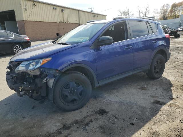 VIN 2T3BFREV2FW351402 2015 Toyota RAV4, LE no.1