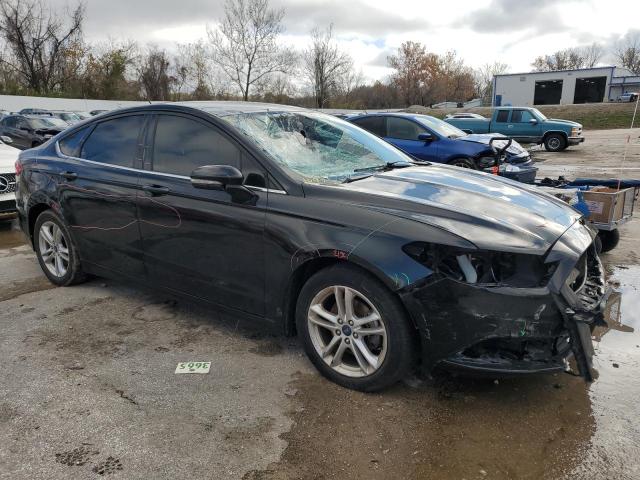 VIN 3FA6P0HDXJR189034 2018 FORD FUSION no.4