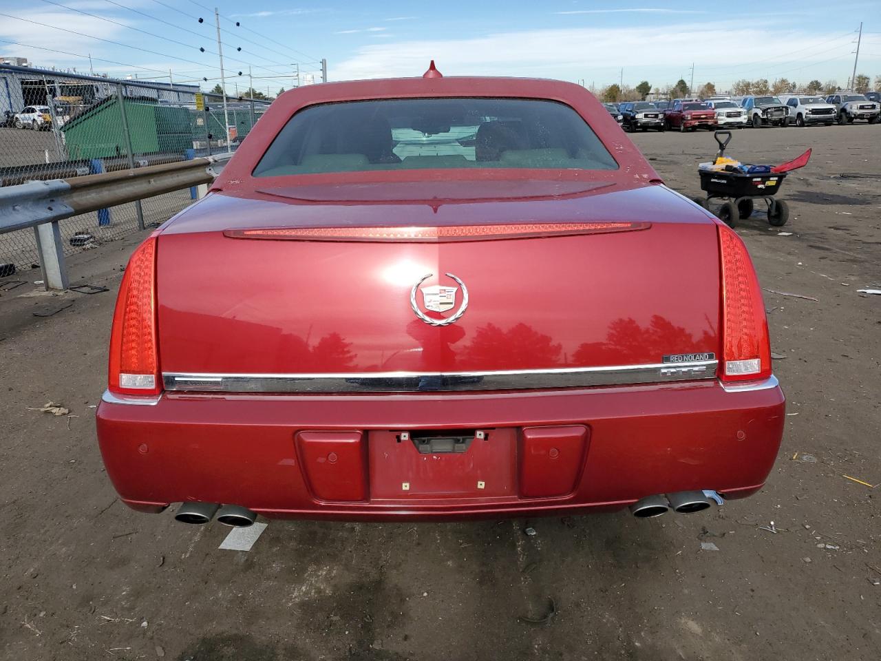 Lot #3023218156 2011 CADILLAC DTS PLATIN