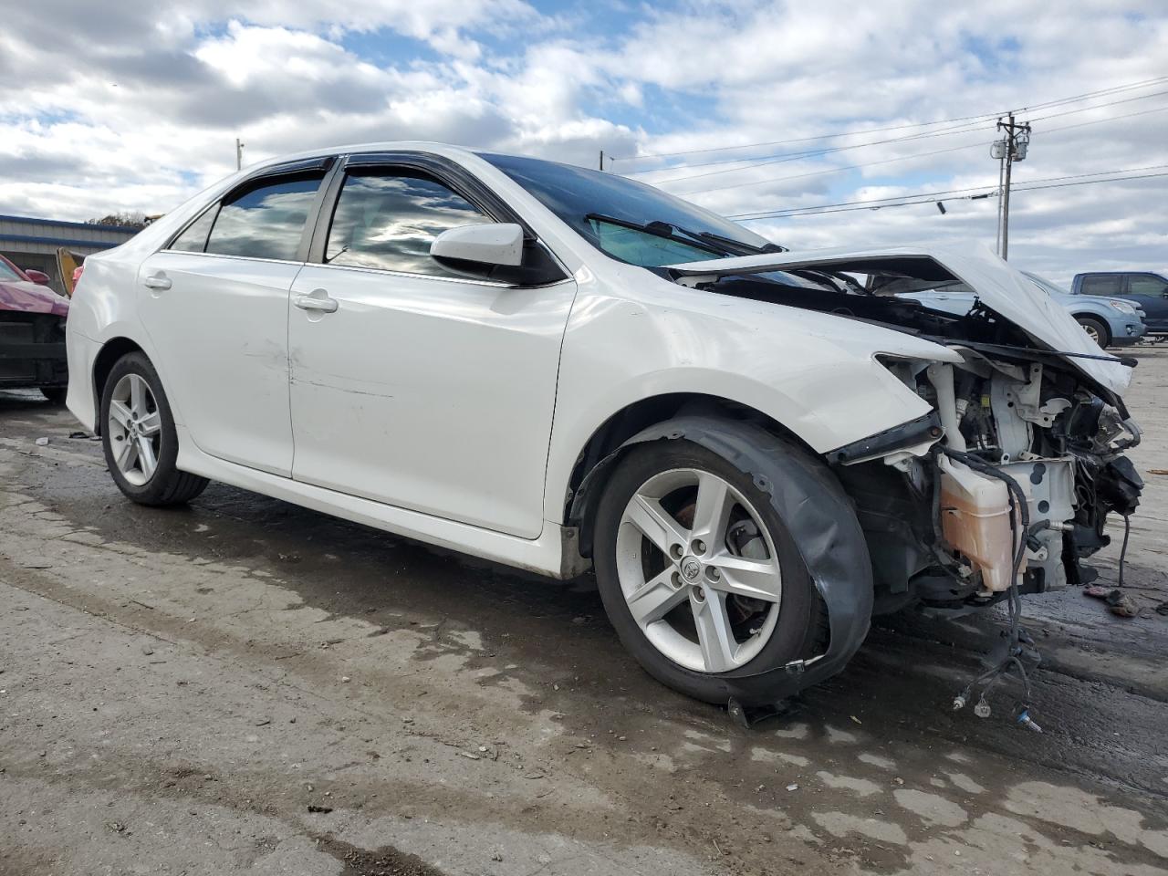 Lot #3028539952 2014 TOYOTA CAMRY