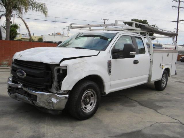 FORD F250 SUPER 2019 white  gas 1FT7X2A69KEF58122 photo #3