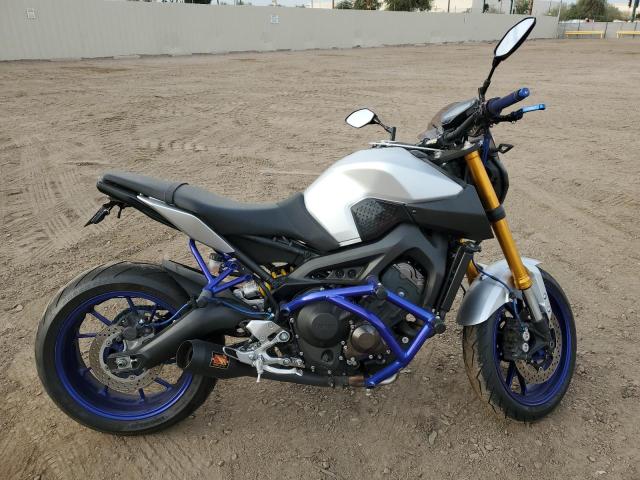 YAMAHA FZ09 2015 silver road/str gas JYARN33E6FA008006 photo #1