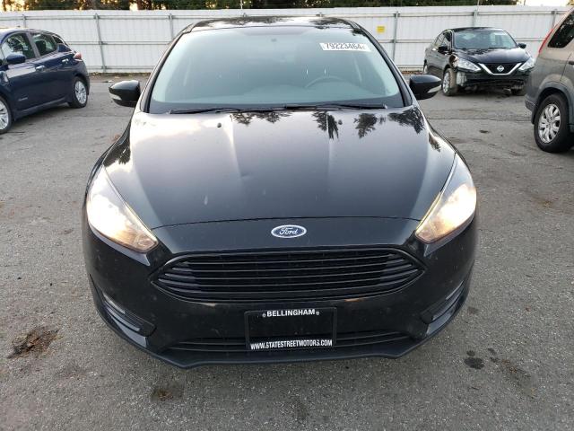 VIN 1FADP3K2XGL317375 2016 Ford Focus, SE no.5