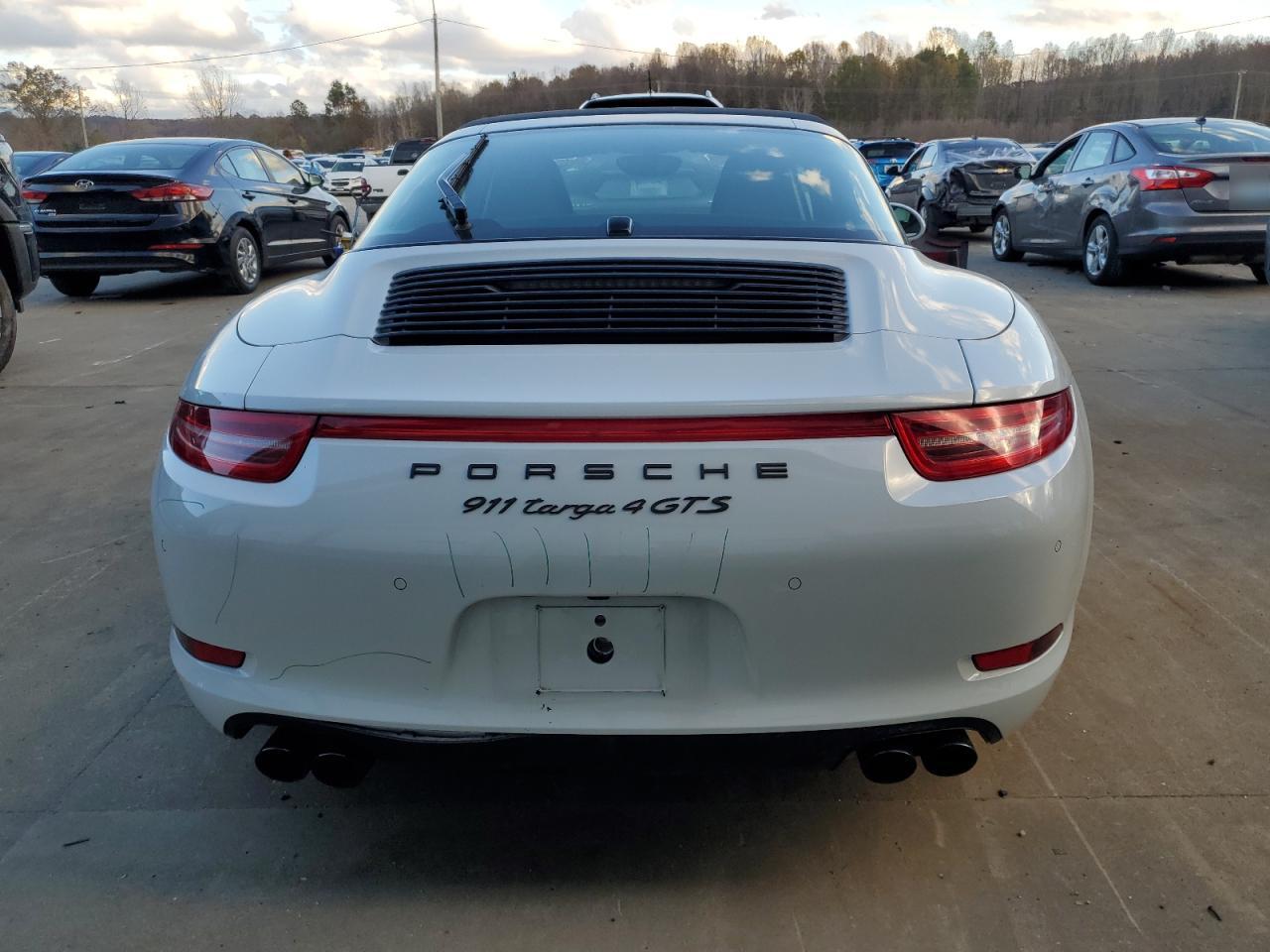 Lot #2960181136 2016 PORSCHE 911 TARGA