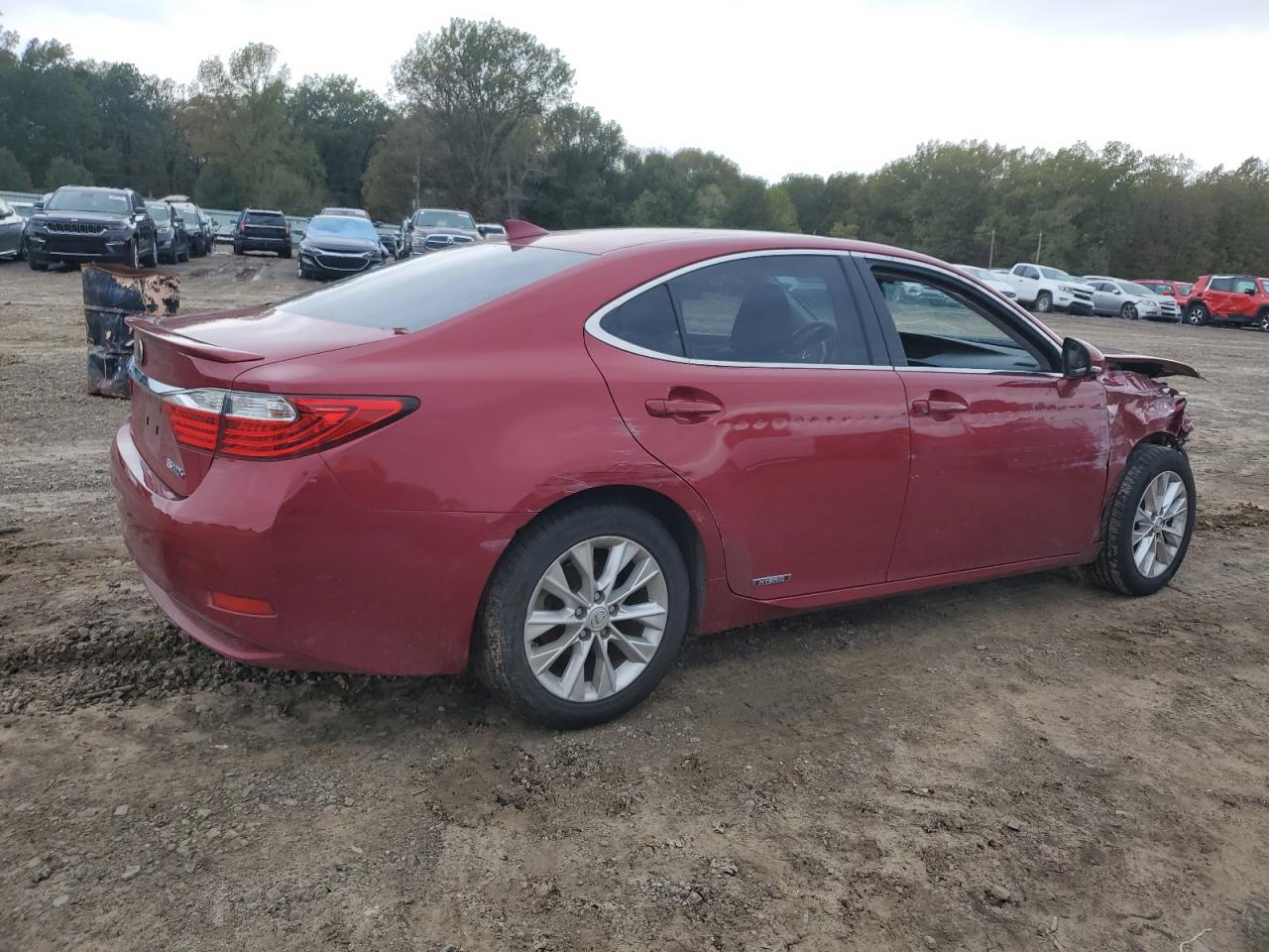 Lot #3024151802 2015 LEXUS ES 300H