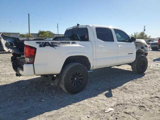 VIN 5TFCZ5AN1JX134907 2018 TOYOTA TACOMA no.3