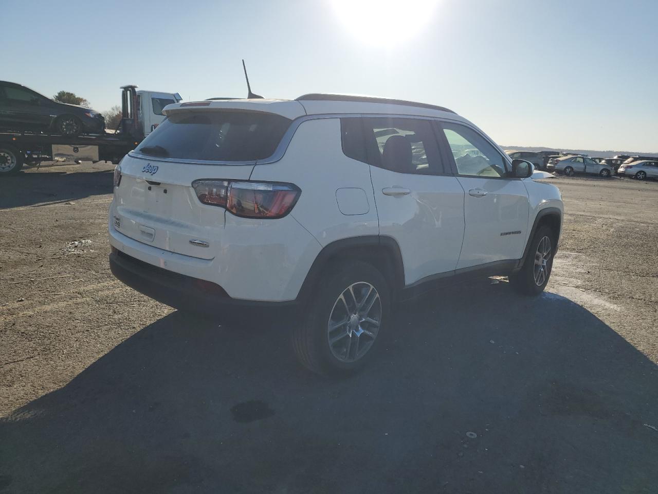 Lot #2989152636 2020 JEEP COMPASS LA