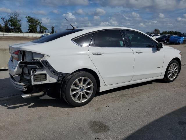 VIN 3FA6P0LU4HR266627 2017 Ford Fusion, Se Hybrid no.3