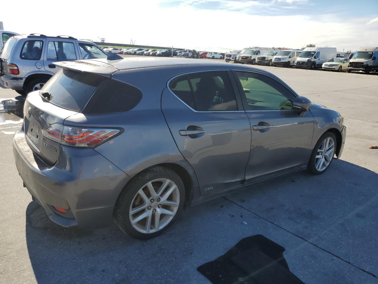 Lot #2996196429 2014 LEXUS CT 200