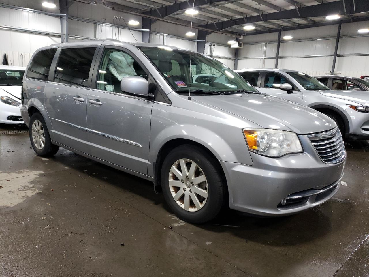 Lot #2986762215 2014 CHRYSLER TOWN & COU