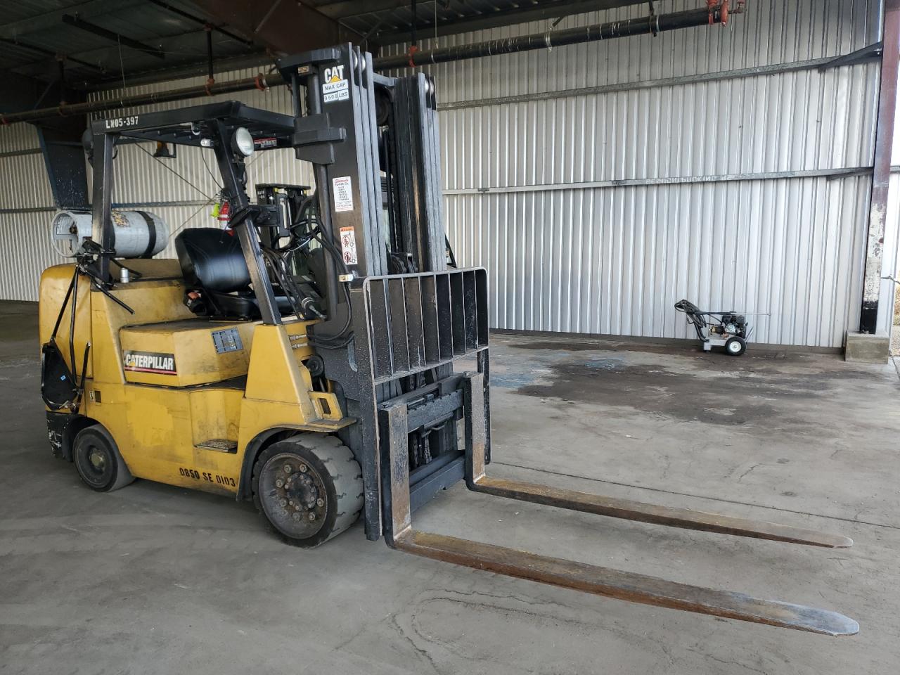 Caterpillar FORKLIFT 2009 