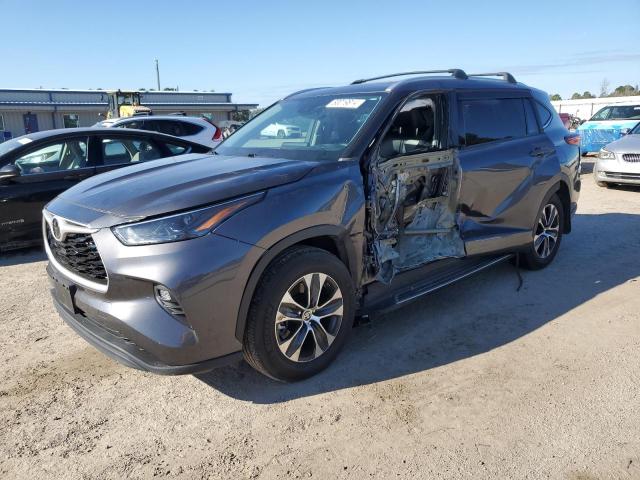 2022 TOYOTA HIGHLANDER - 5TDGZRAH2NS550253