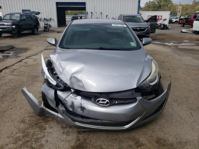 2015 HYUNDAI ELANTRA SE - 5NPDH4AE5FH620138