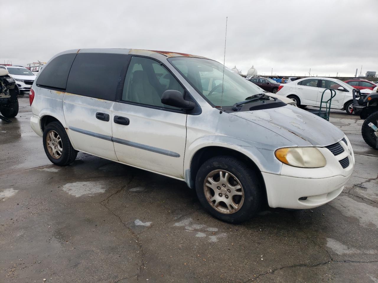 Lot #2996196436 2003 DODGE CARAVAN SE