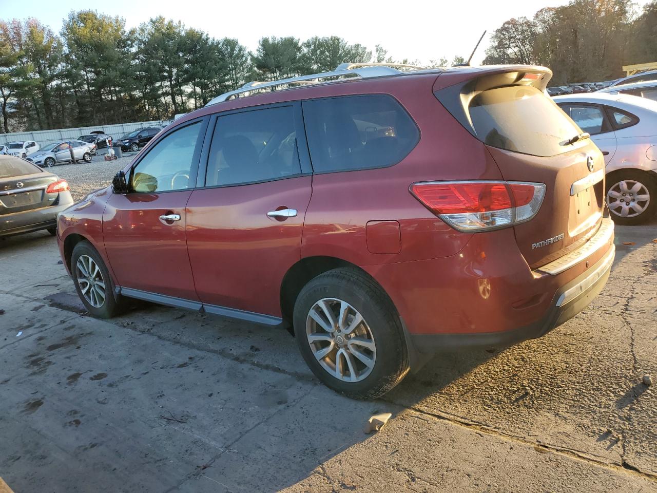 Lot #2972196128 2015 NISSAN PATHFINDER