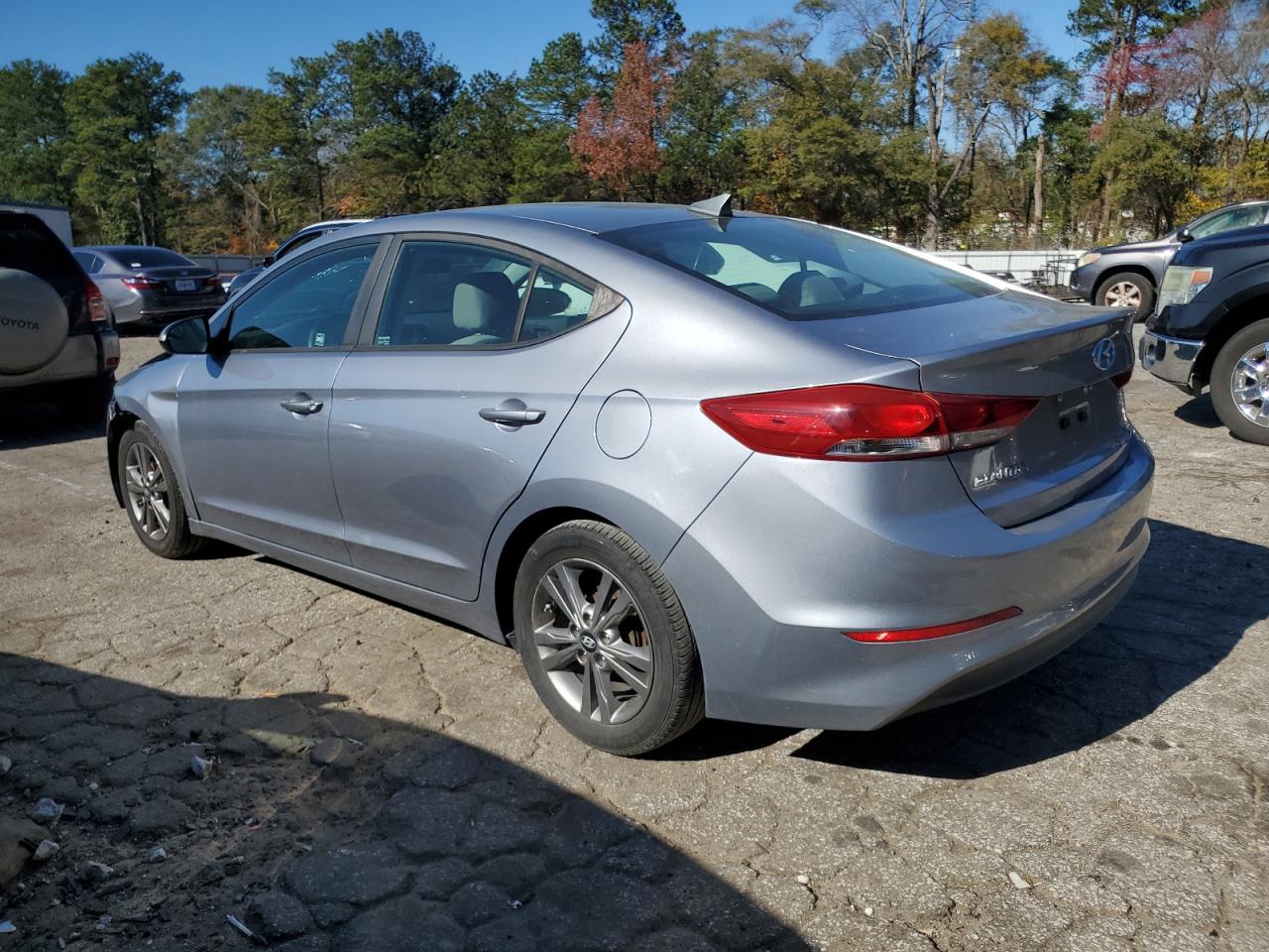 Lot #3024144837 2017 HYUNDAI ELANTRA SE