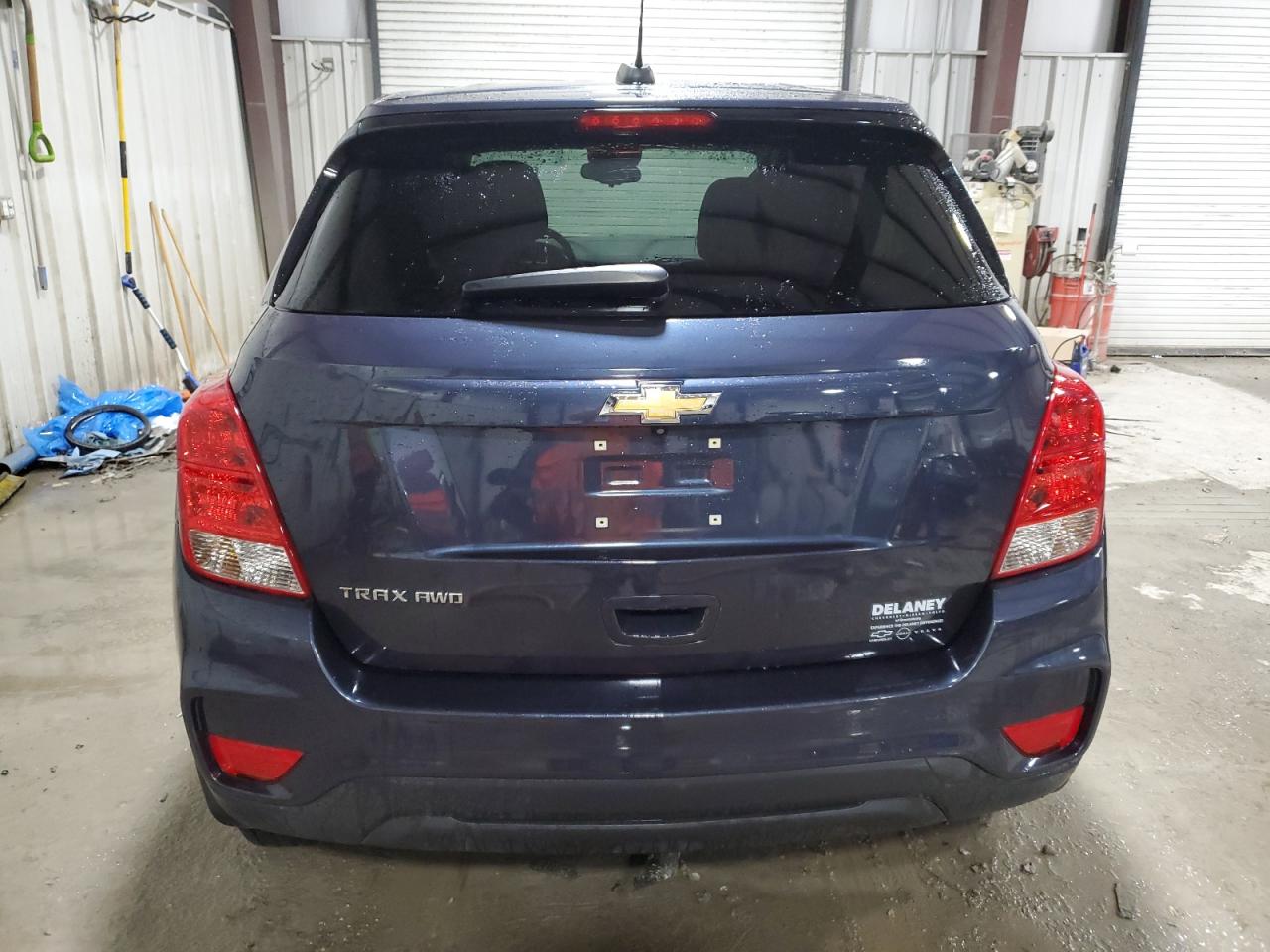 Lot #3044720233 2019 CHEVROLET TRAX LS