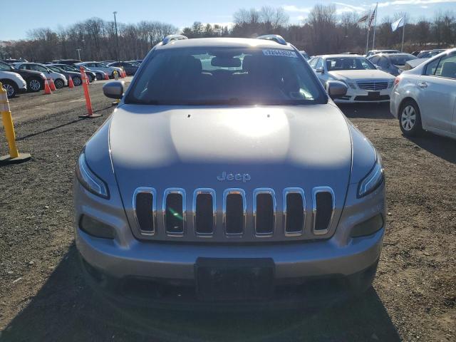 VIN 1C4PJMCB3GW260786 2016 Jeep Cherokee, Latitude no.5