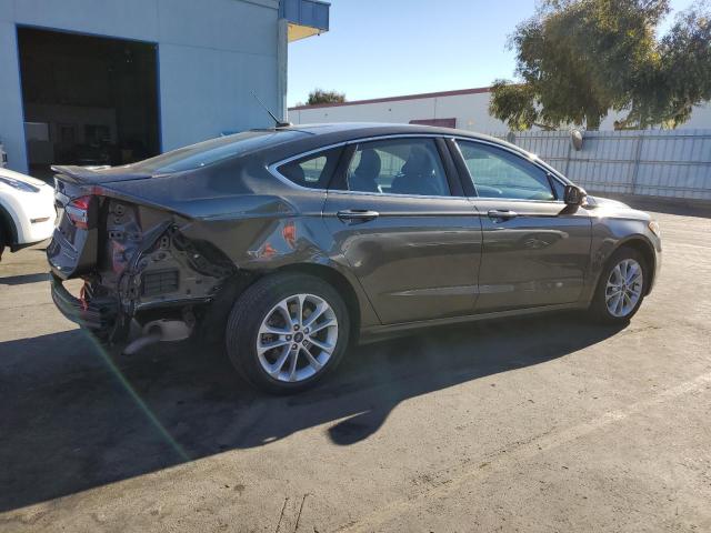 VIN 3FA6P0SU8KR286906 2019 Ford Fusion, Titanium no.3