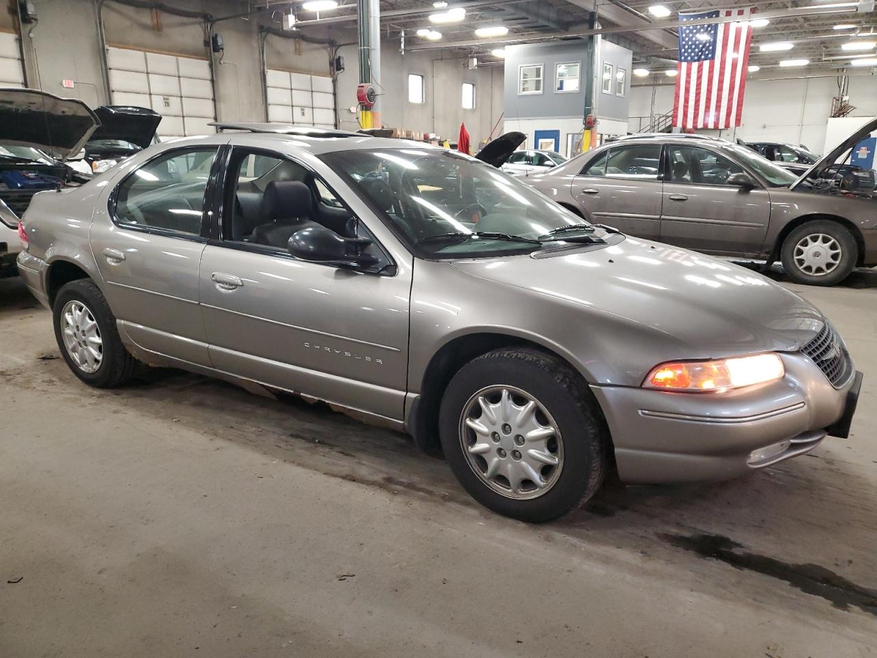 Lot #2974514426 1999 CHRYSLER CIRRUS LXI