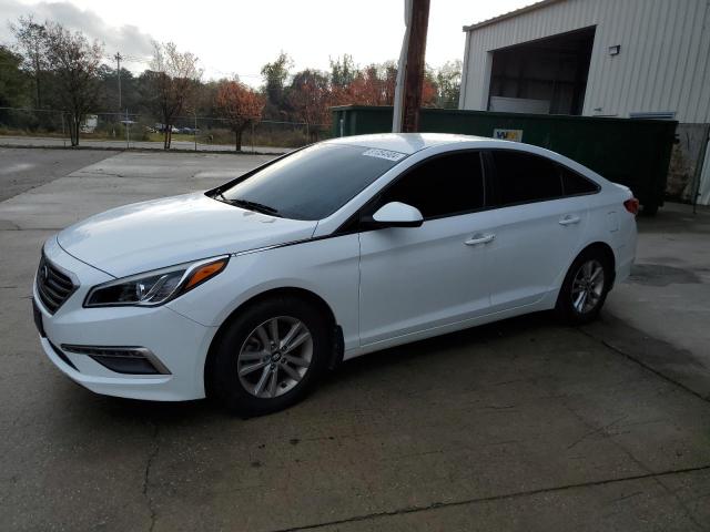 2015 HYUNDAI SONATA SE - 5NPE24AF3FH167328
