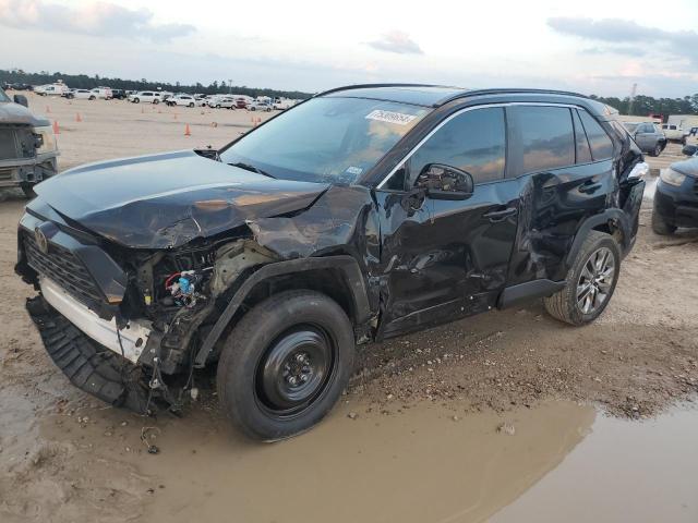 2022 TOYOTA RAV4 XLE P #2961865216