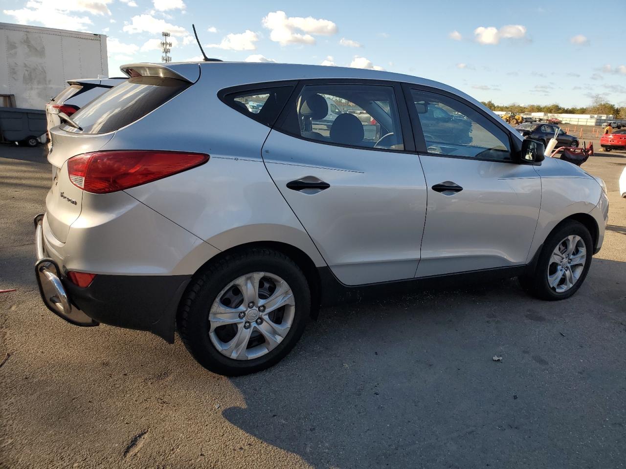 Lot #2978735967 2010 HYUNDAI TUCSON GLS