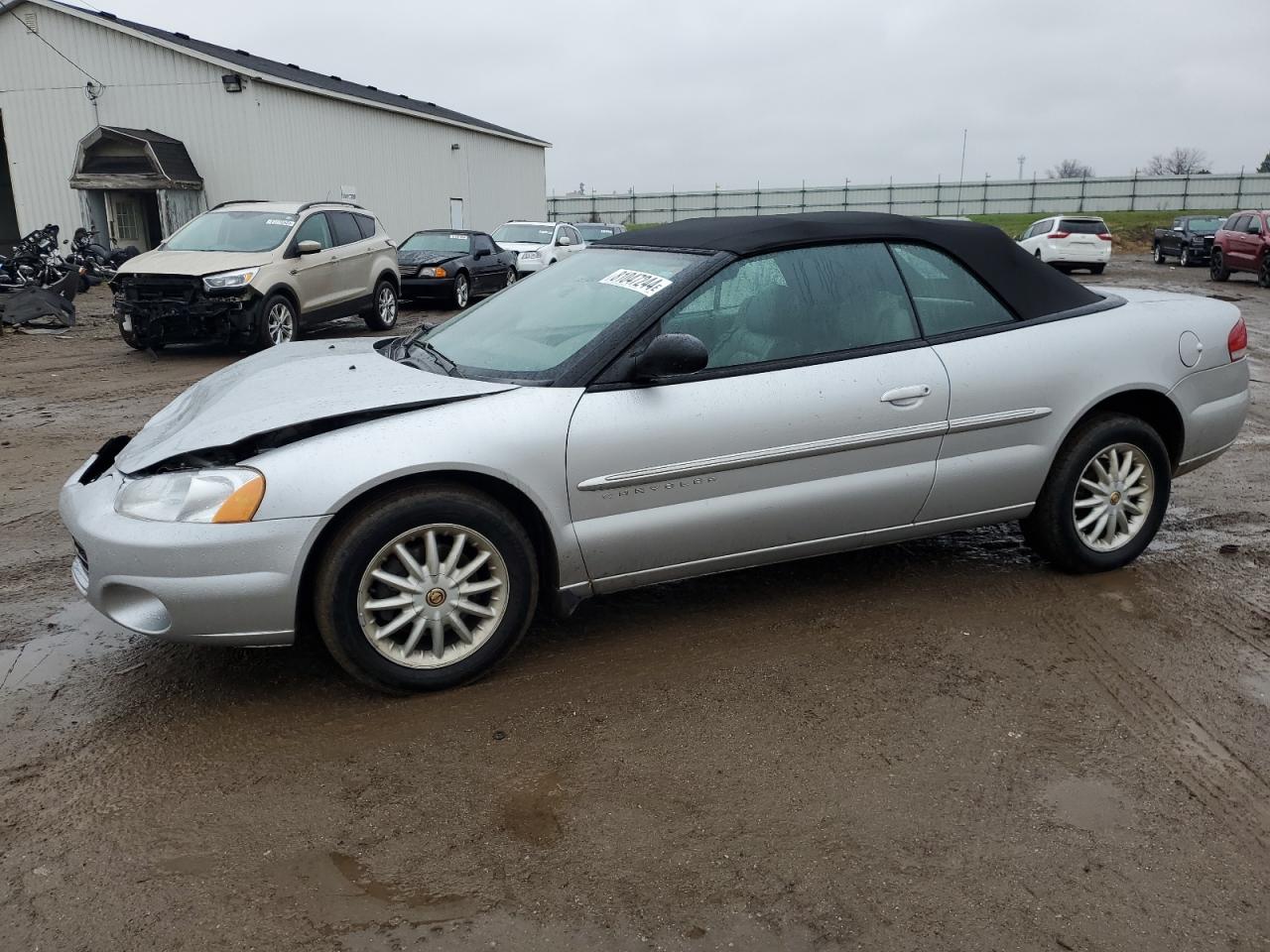 Lot #2996452380 2001 CHRYSLER SEBRING LX