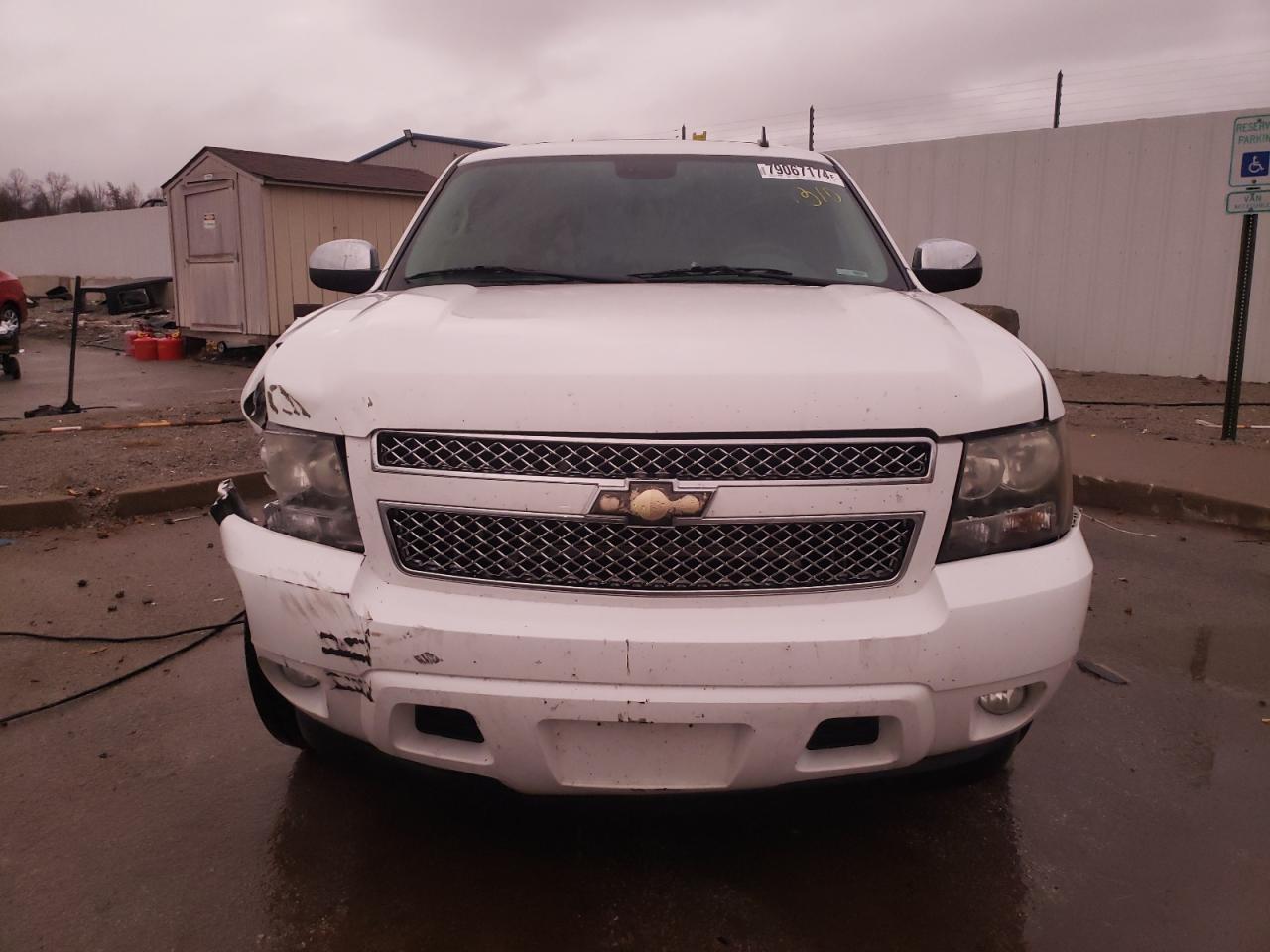 Lot #2960181175 2009 CHEVROLET SUBURBAN C