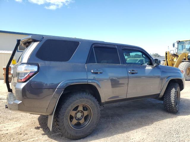 Vin: jtebu5jr2j5522684, lot: 81388274, toyota 4runner sr5/sr5 premium 20183