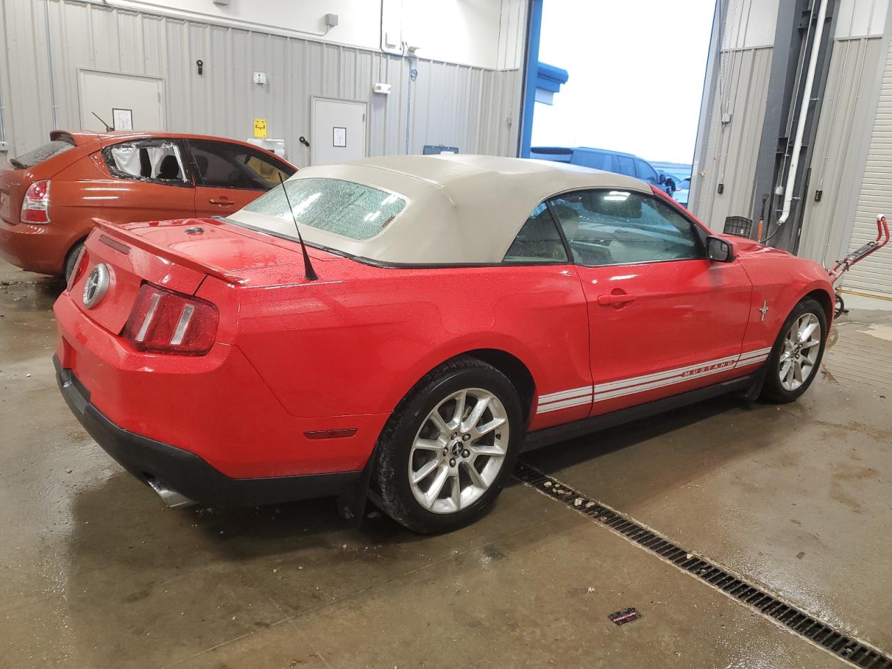 Lot #2974846135 2011 FORD MUSTANG