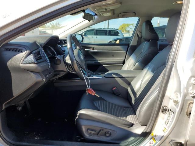 2018 TOYOTA CAMRY L 4T1B11HK2JU089917