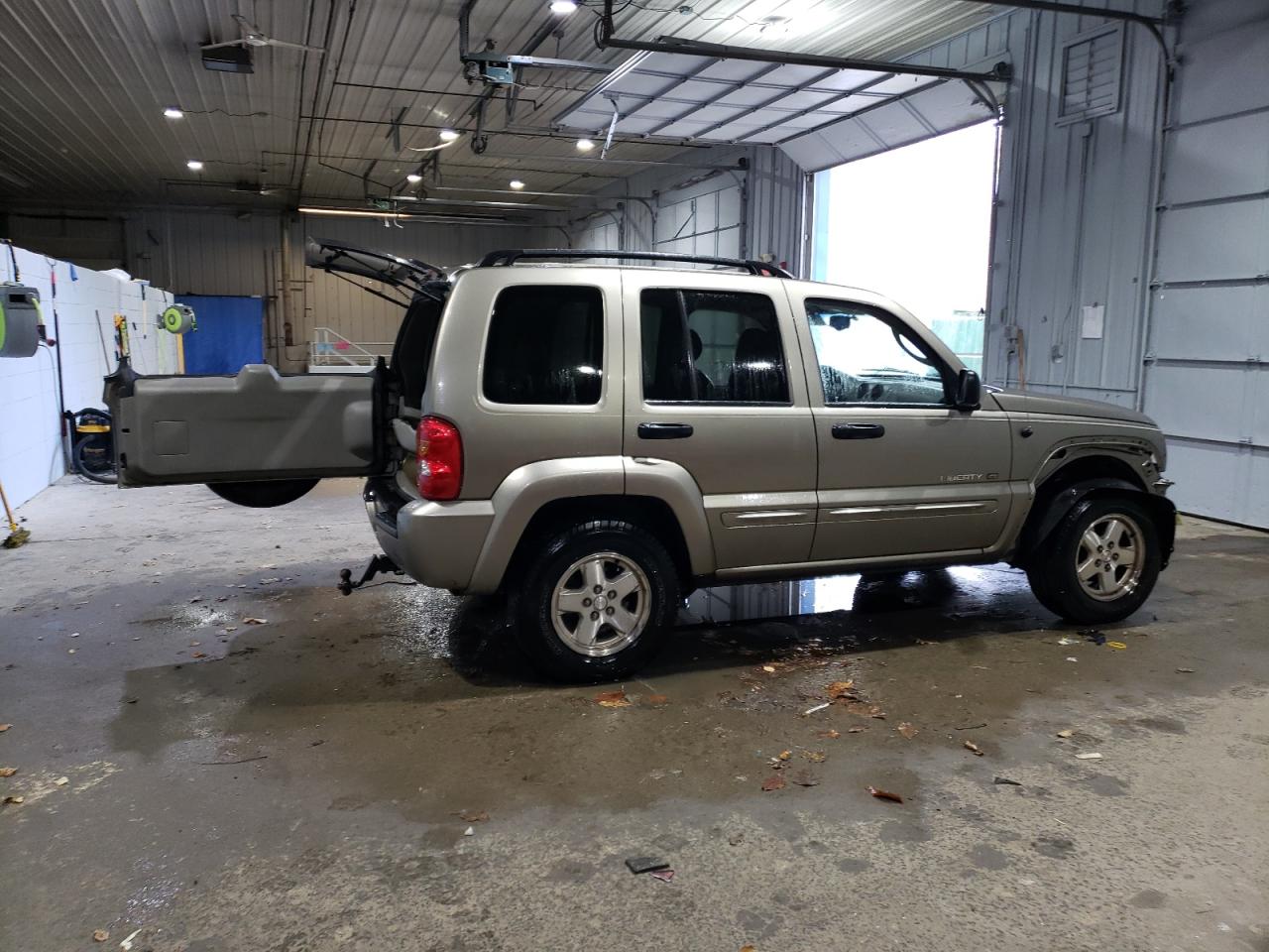 Lot #2962593915 2003 JEEP LIBERTY LI