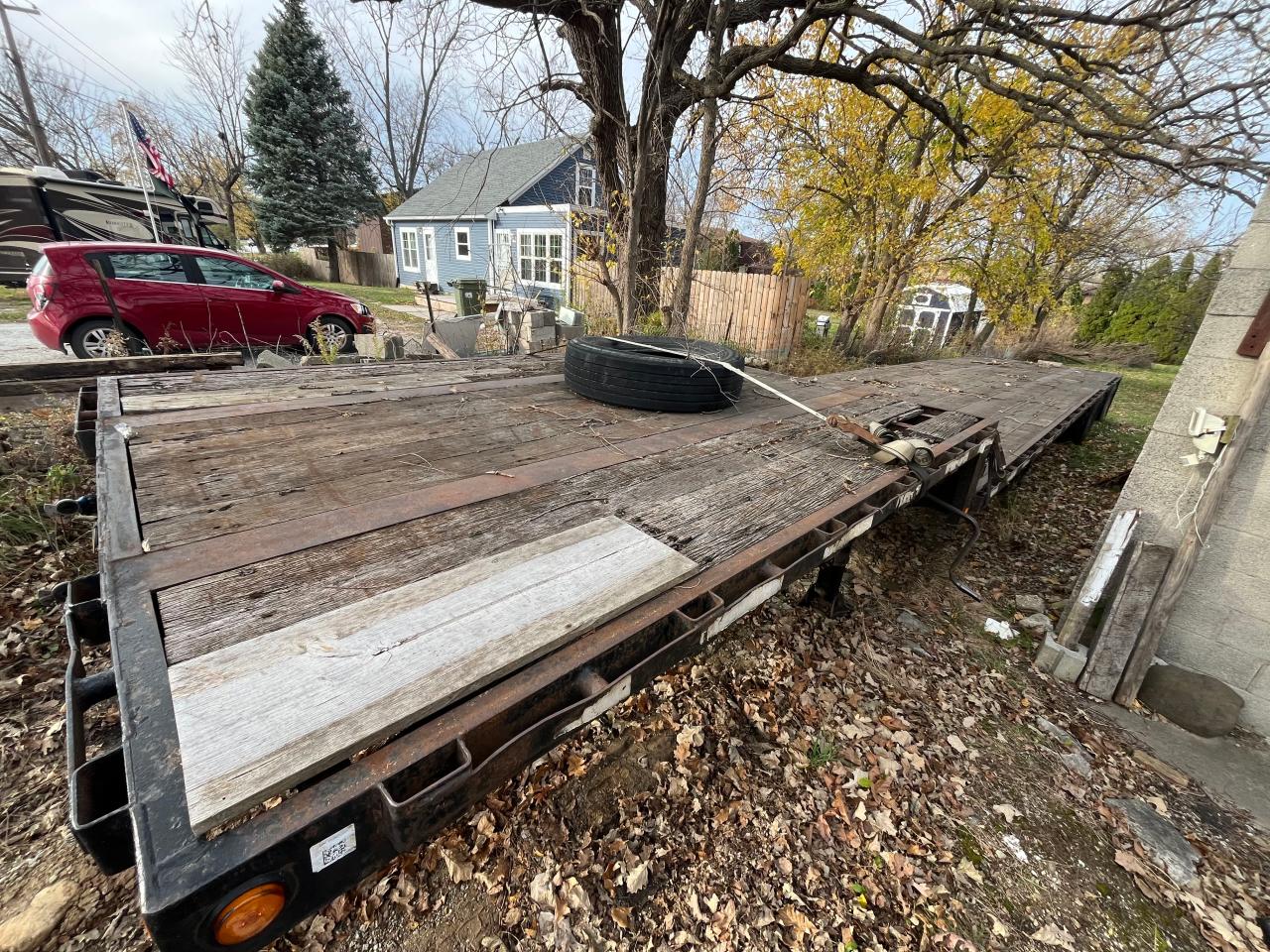 Lot #2991360346 2000 BROWN TRAILER OTHER