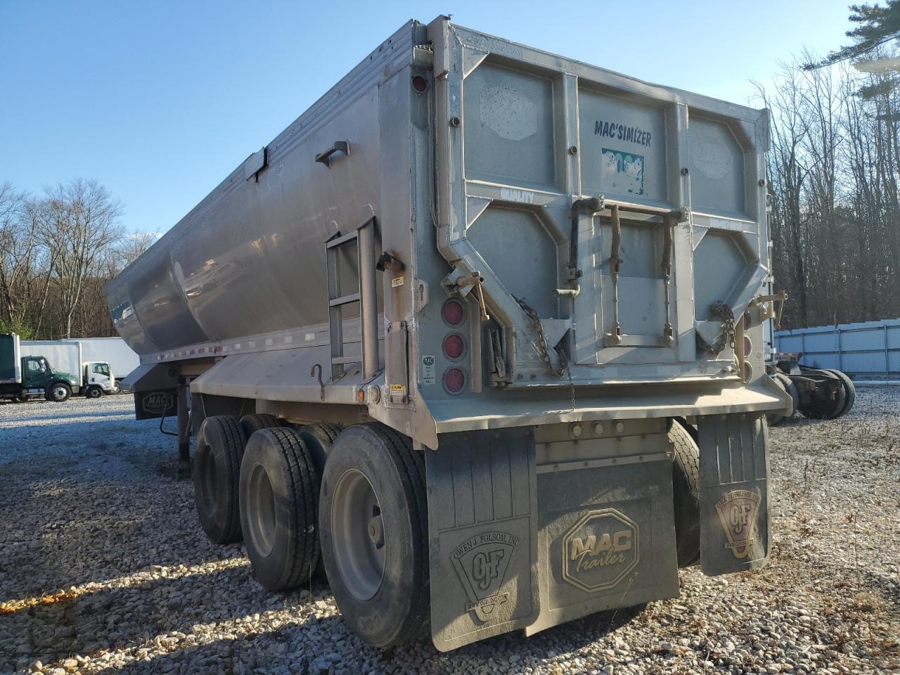 Lot #2991303122 2010 MACK DUMP TRUCK