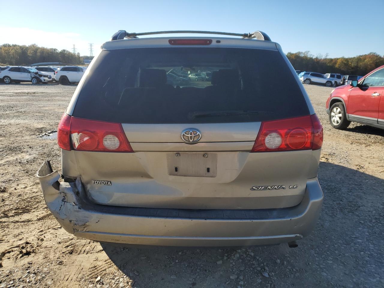 Lot #3009094355 2006 TOYOTA SIENNA CE