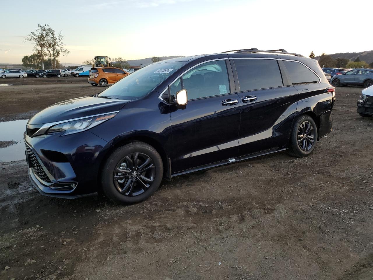 Lot #3034259141 2024 TOYOTA SIENNA XSE