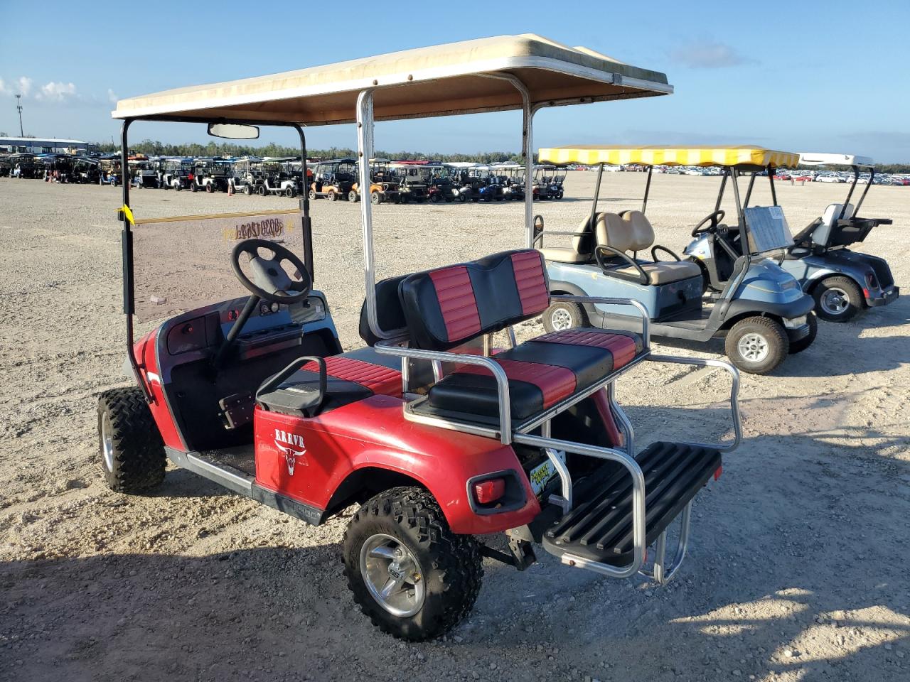 Lot #3005962182 1998 EZGO GOLF CART