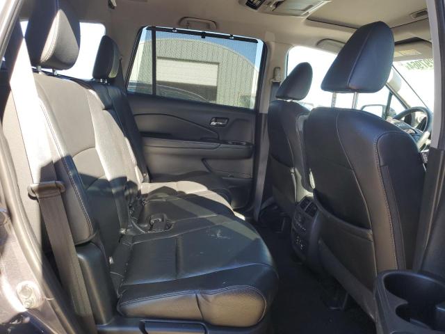 2017 HONDA PILOT TOUR - 5FNYF6H92HB073620