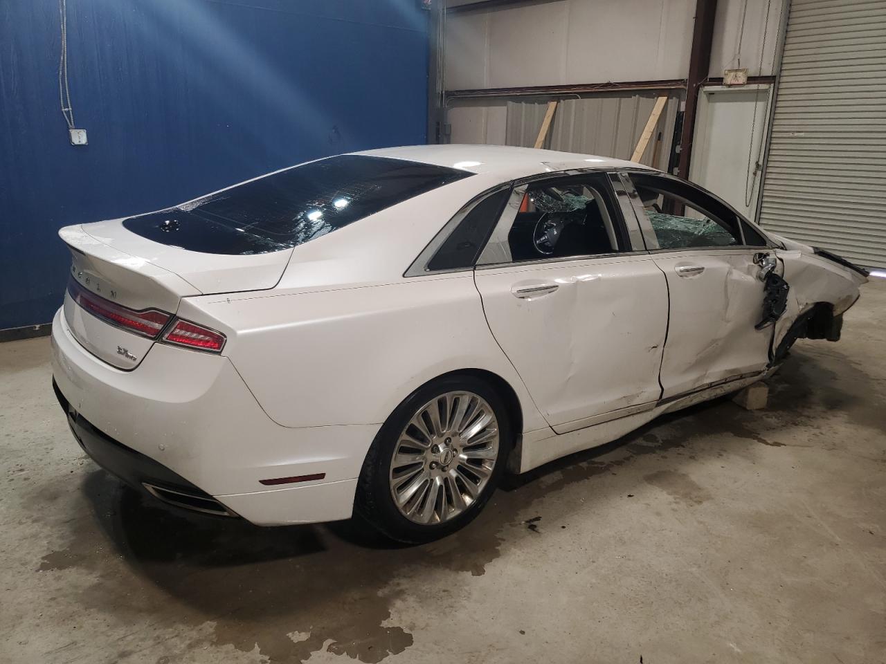 Lot #3020733920 2014 LINCOLN MKZ