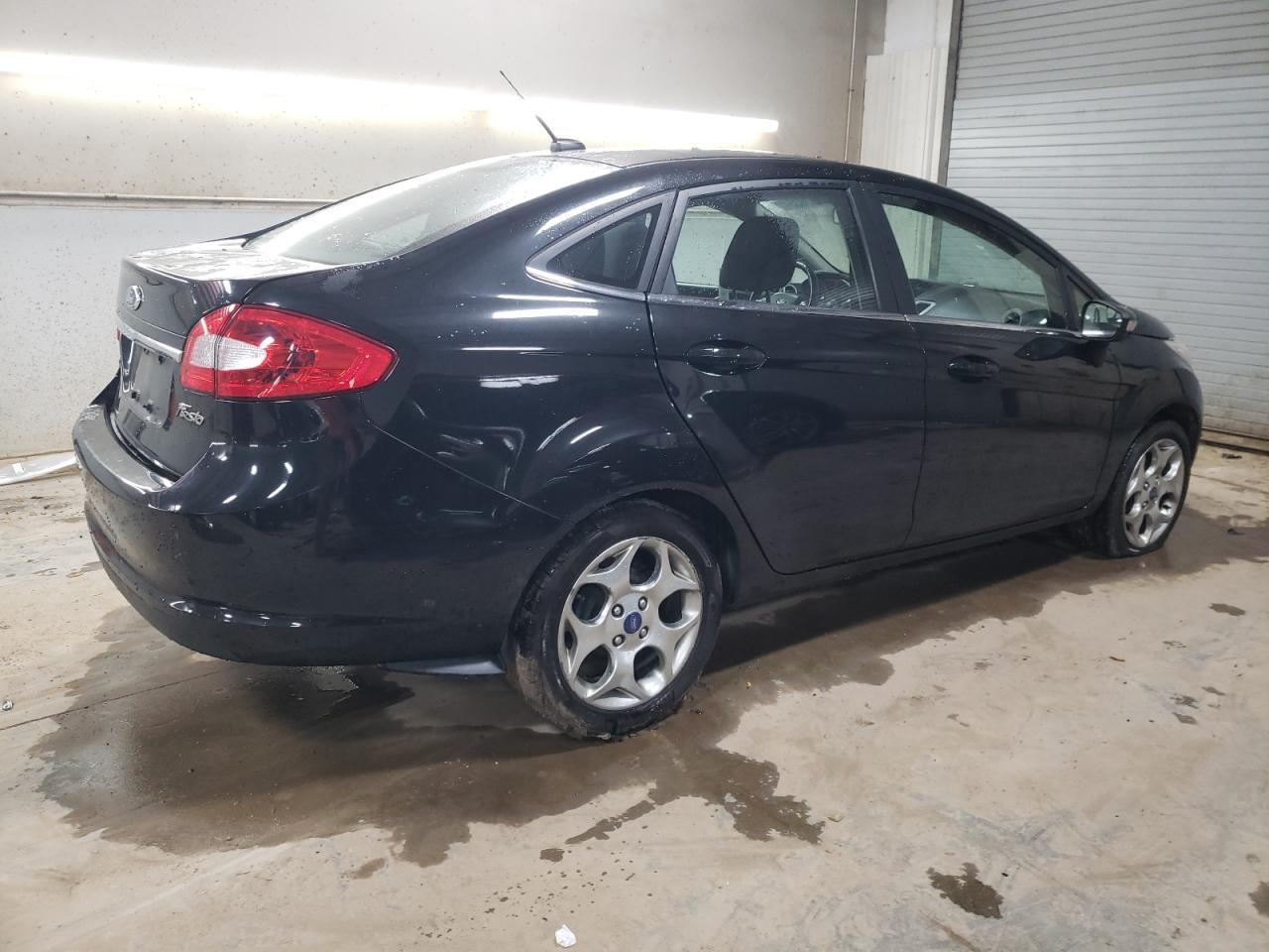 Lot #3009114336 2012 FORD FIESTA SEL