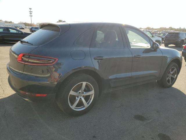 VIN WP1AA2A51JLB11047 2018 PORSCHE MACAN no.3