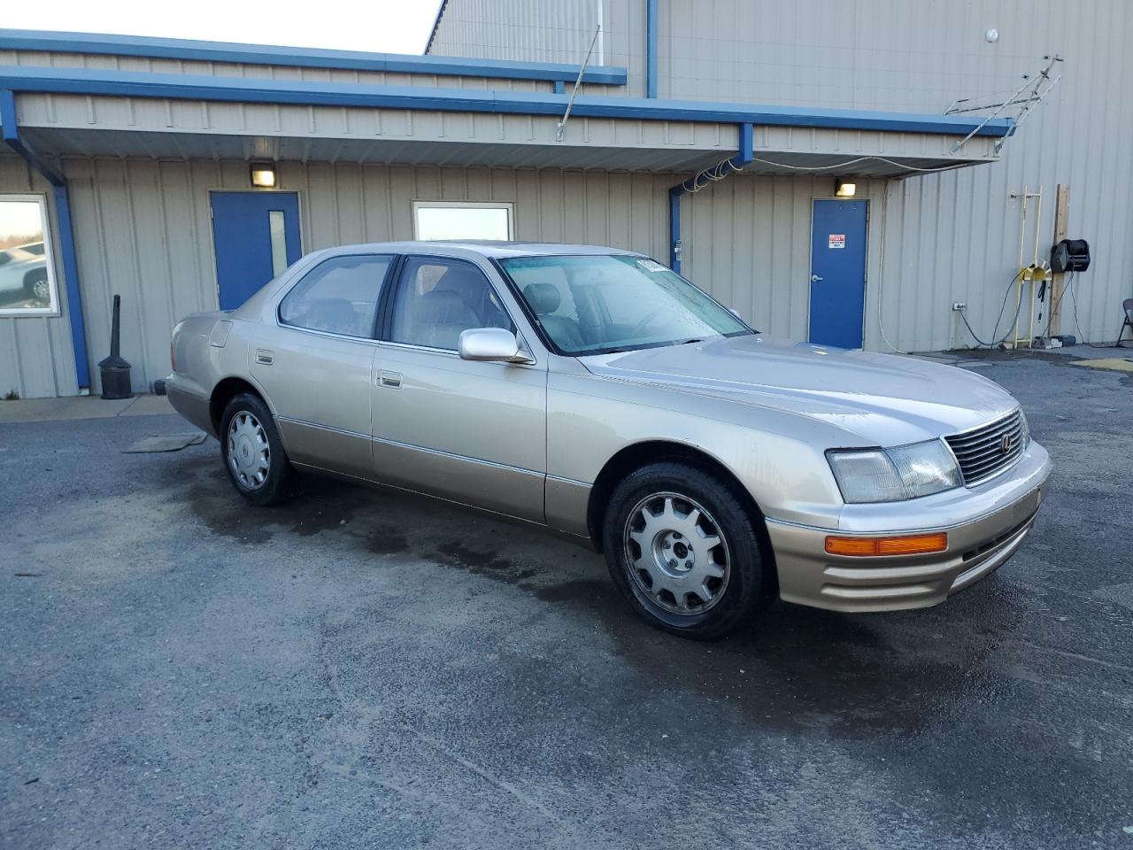 Lot #2996556558 1997 LEXUS LS 400