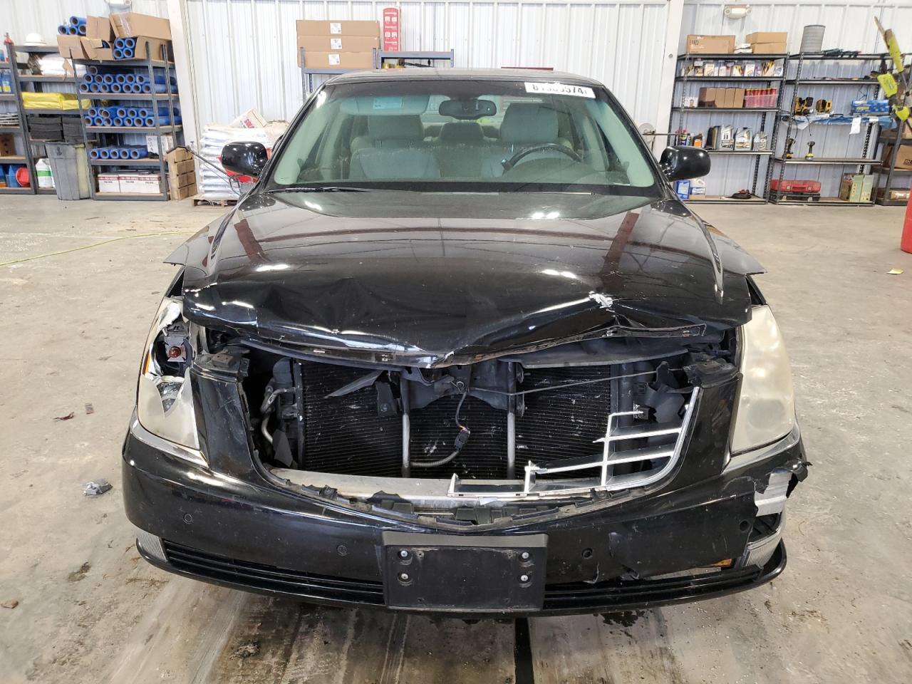 Lot #3044739992 2011 CADILLAC DTS LUXURY