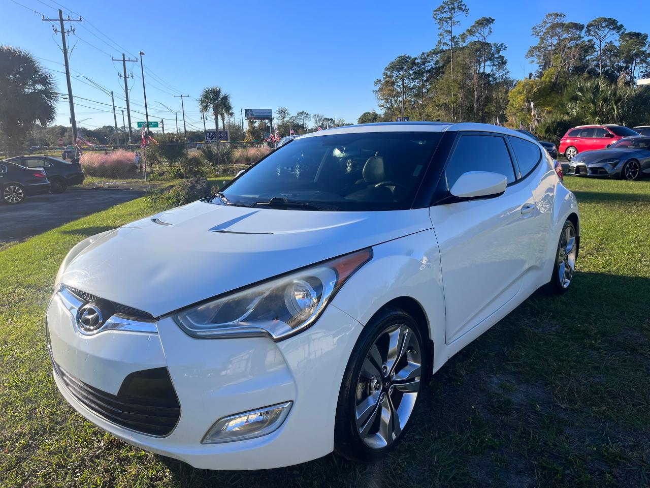 Lot #2995867514 2013 HYUNDAI VELOSTER