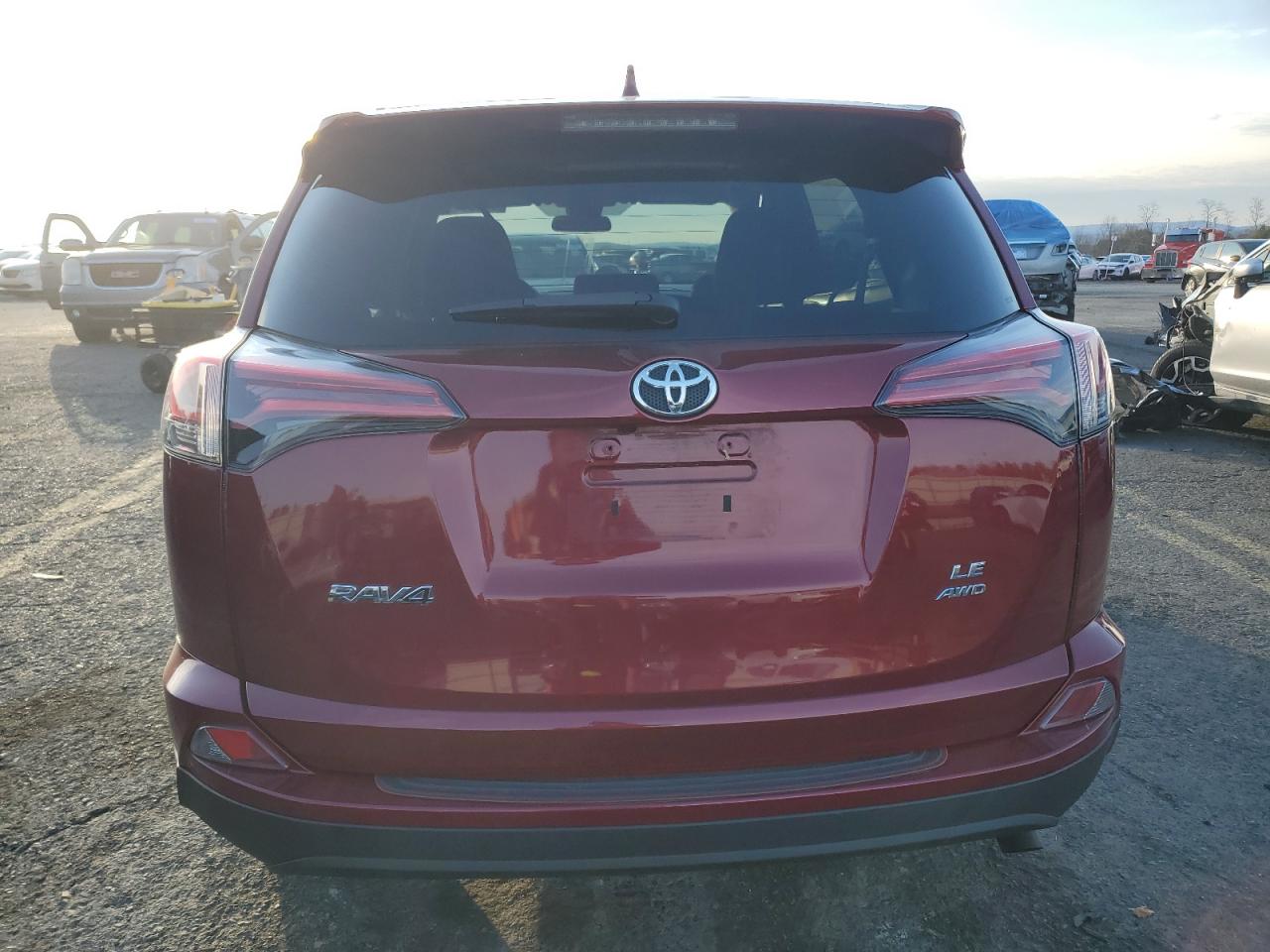 Lot #3030635152 2018 TOYOTA RAV4 LE